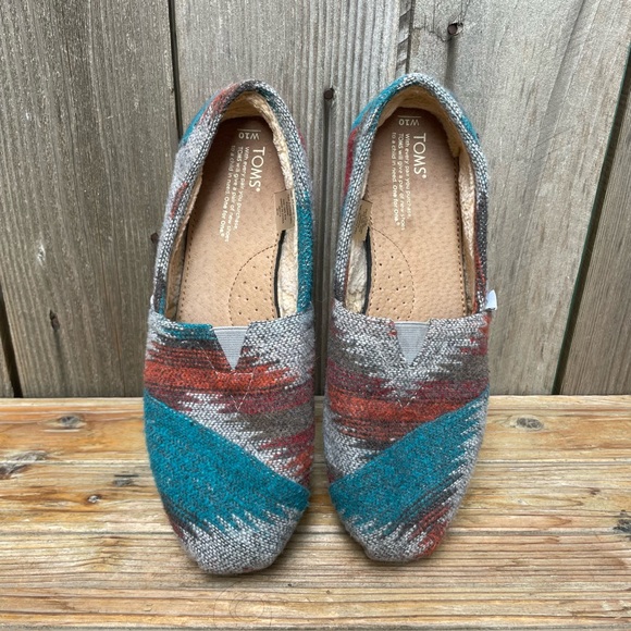 Toms Alpargata Aztec Wool Knit Shoe Fur Lined Southwestern Women Size 10 - Picture 1 of 15